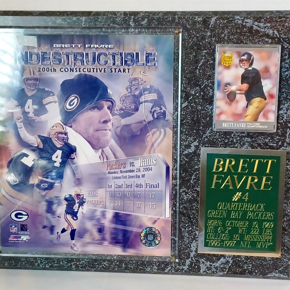Brett Favre Wood Plaque NFL Falcons Green Bay Packers